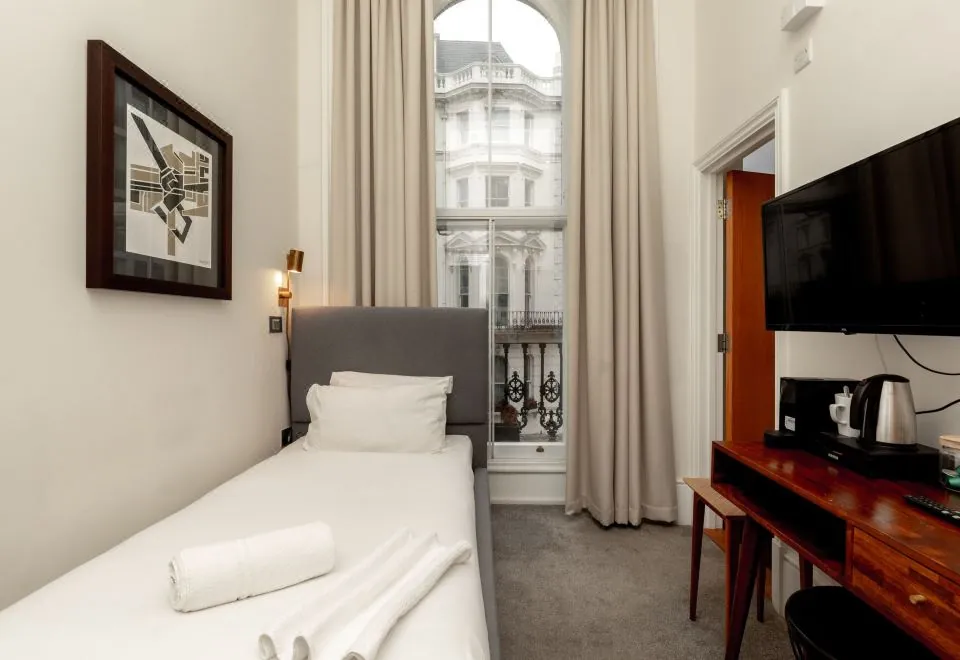 Kensington House Hotel