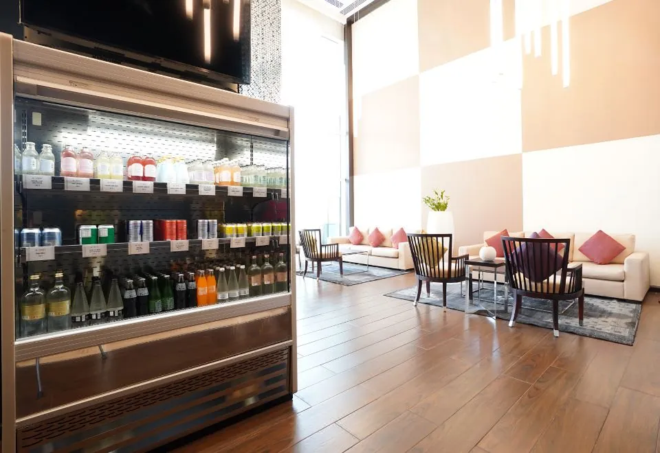 Hyatt Place Dubai Al Rigga