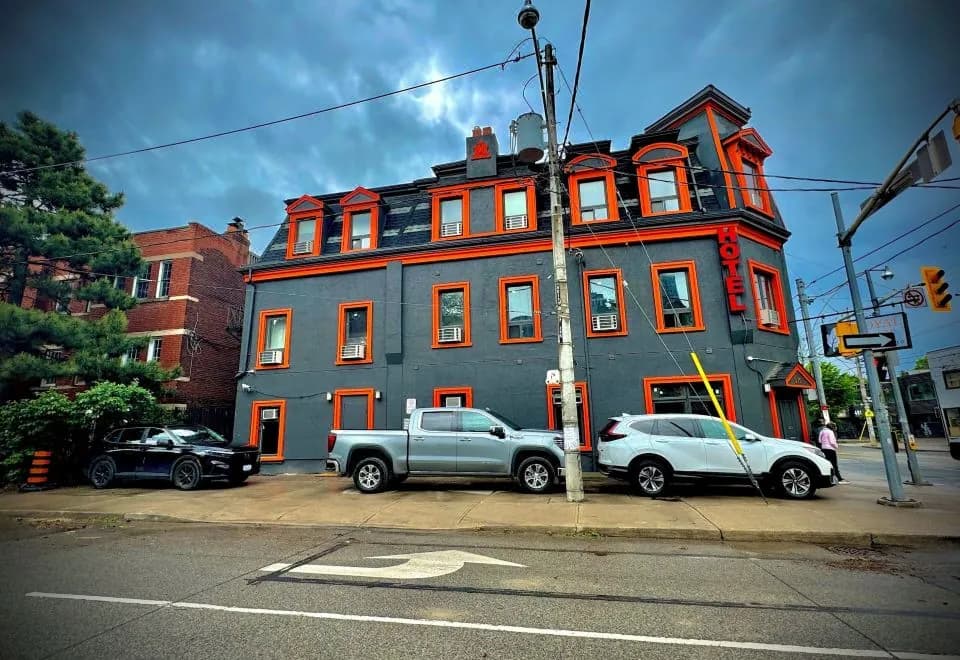 Royal Oak Inn