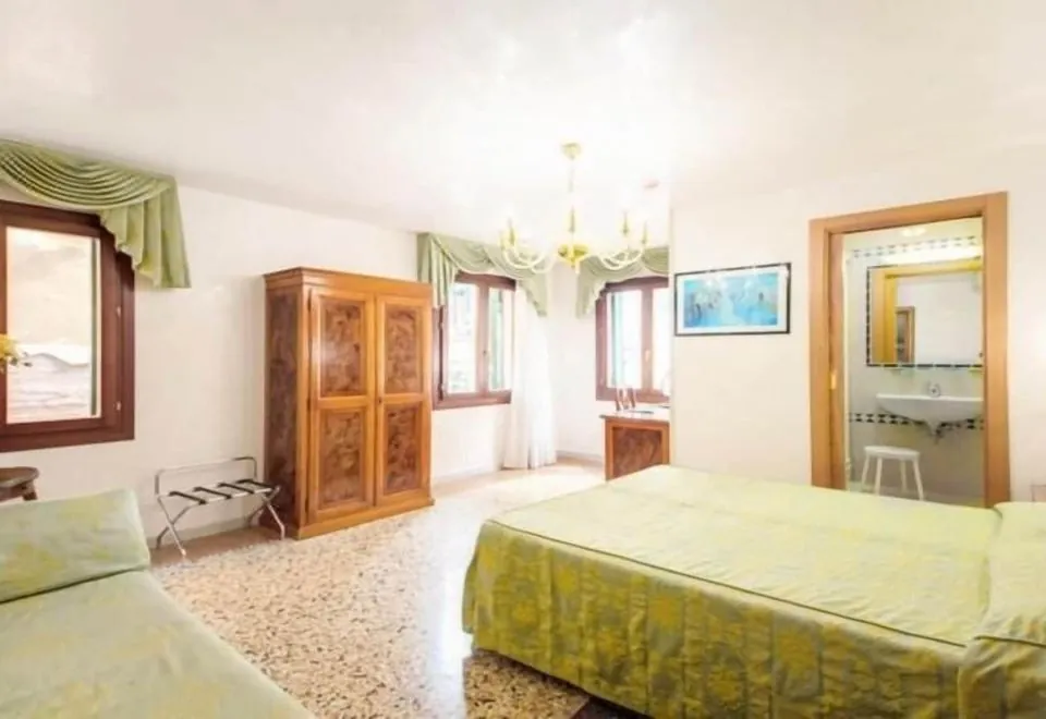 Antica Casa Carettoni