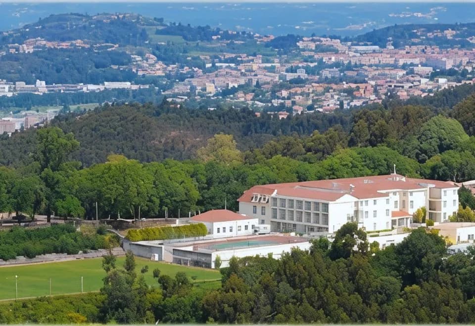 Golden Tulip Braga Hotel - Falperra