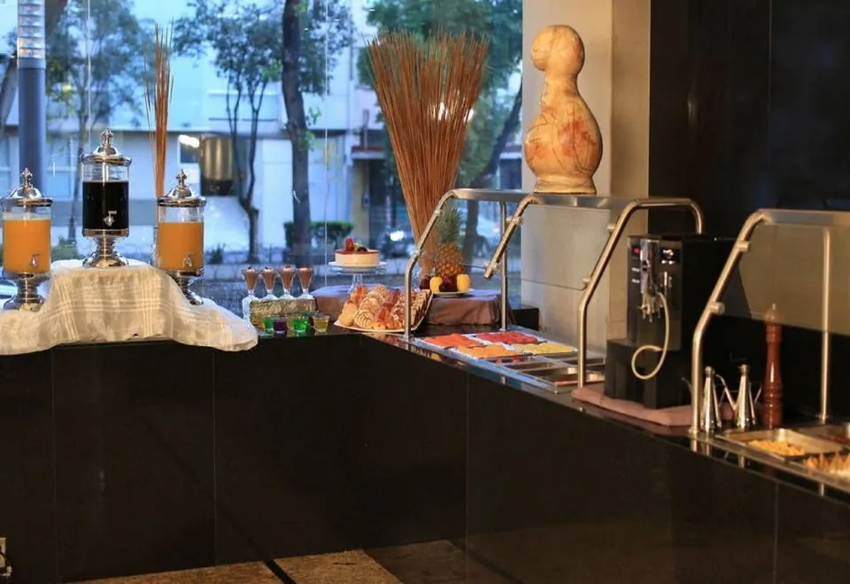 Four Points by Sheraton Mexico City, Colonia Roma
