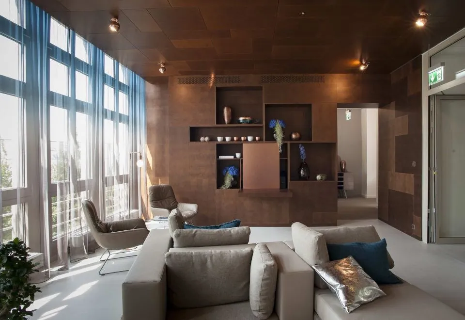 Ema House Hotel Suites