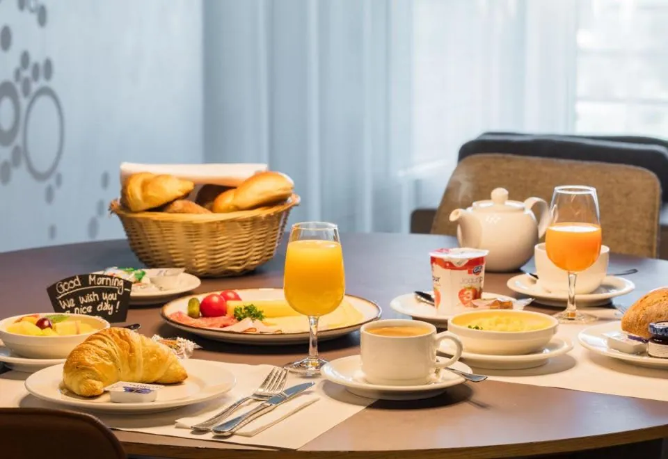 Ema House Hotel Suites