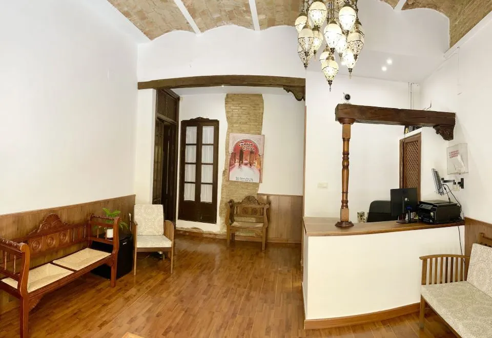 Arteaga Hostal & Baños Arabes Elvira