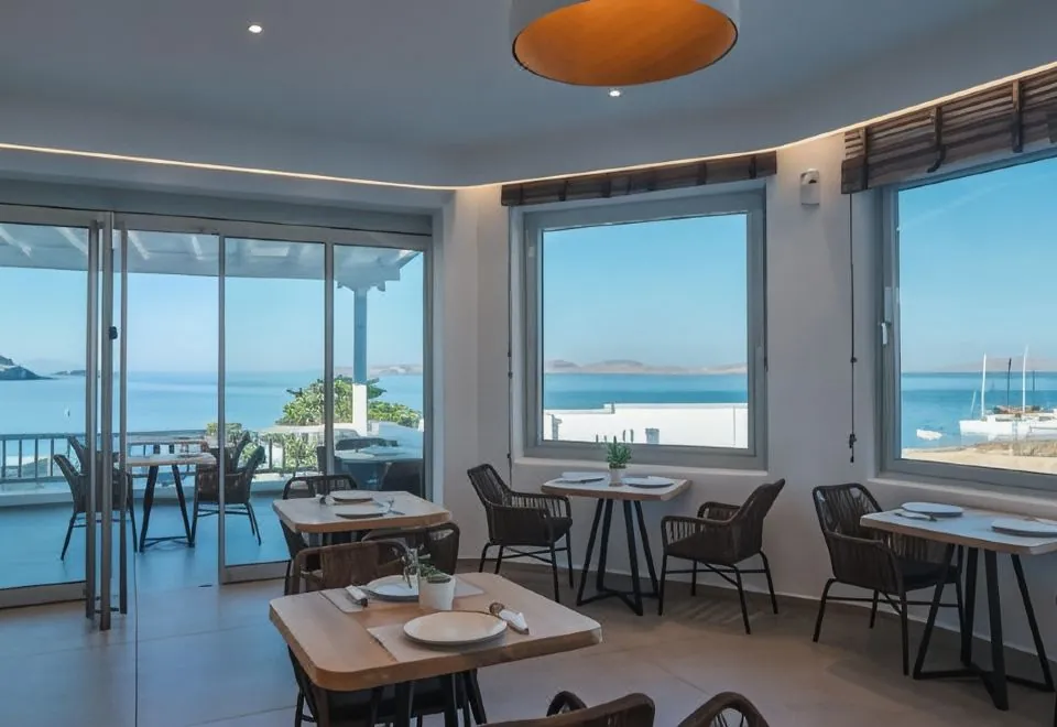 Manoula's Beach Mykonos Resort