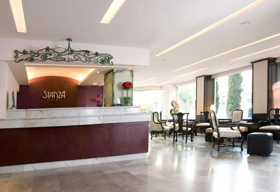 Stanza Hotel