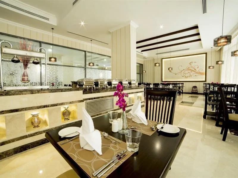 Sapphire Plaza Hotel