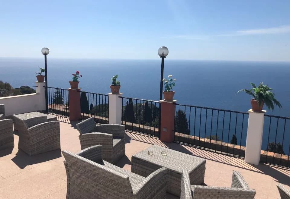 Hotel Elios Tao