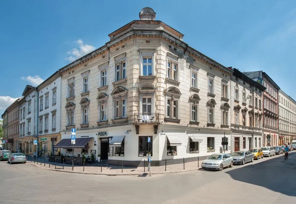 Spatz Aparthotel