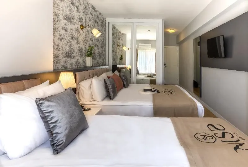 Niss Lara Hotel