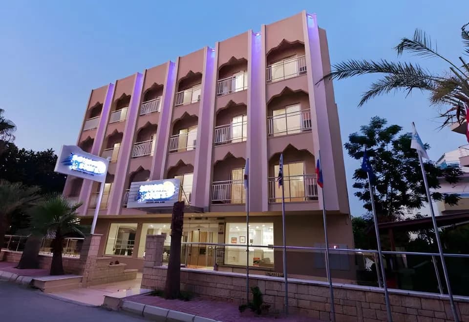 Niss Lara Hotel