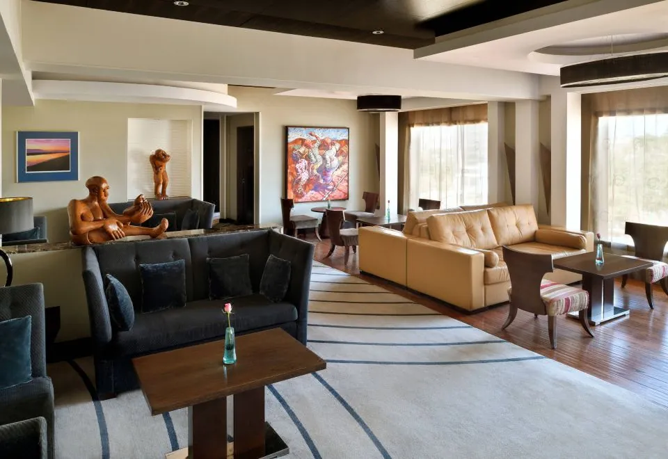 Sankara Nairobi, Autograph Collection