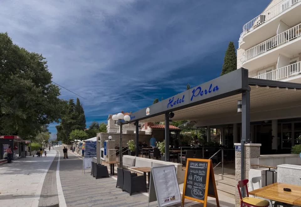 Hotel Perla