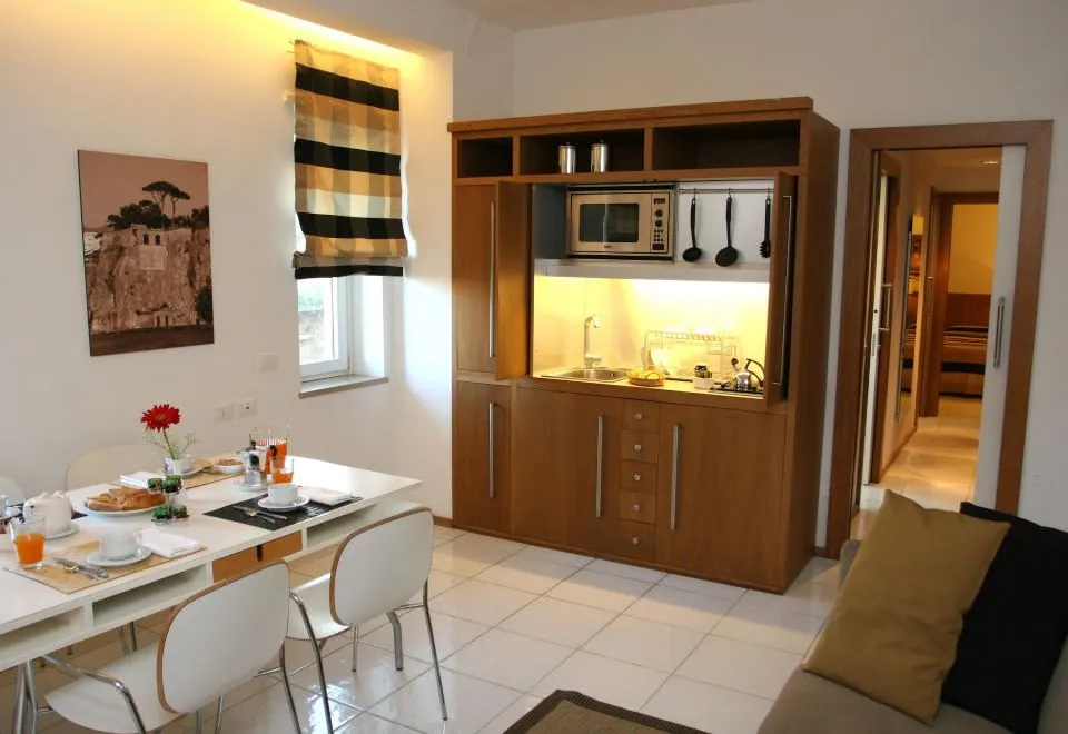 Rota Suites