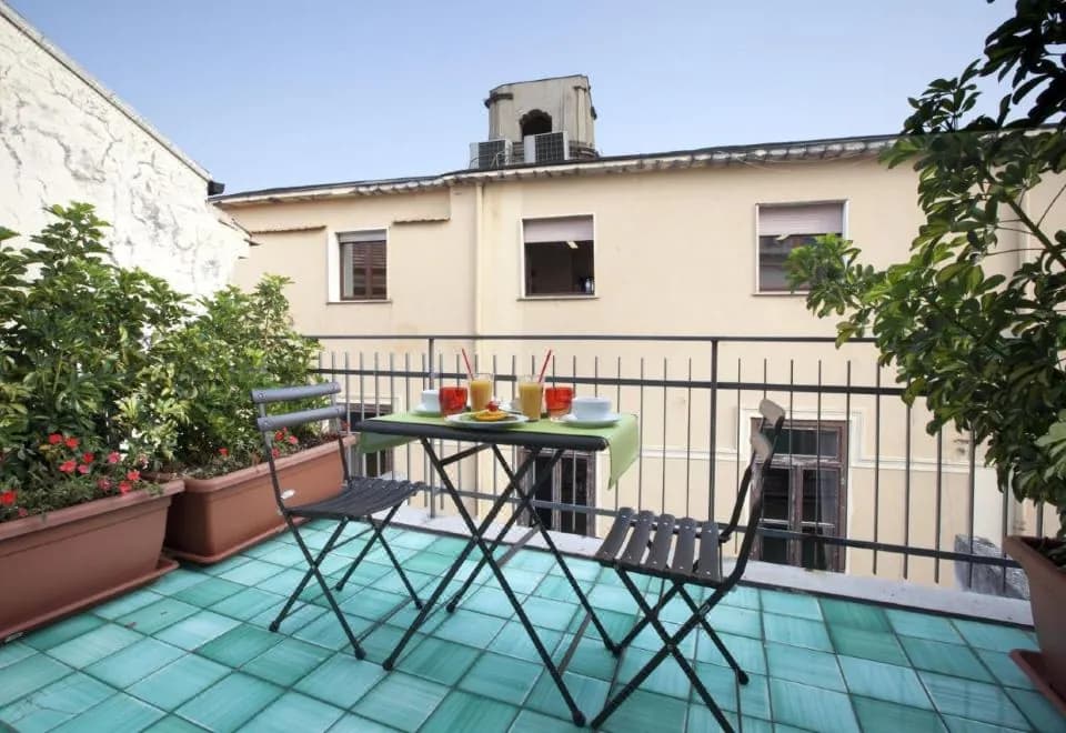 Sorrento Apartments