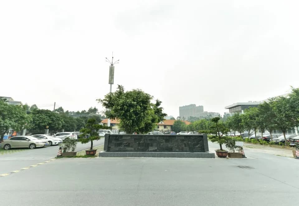 Ibis Hotel (Guangzhou Pazhou International Exhibition Center Branch)