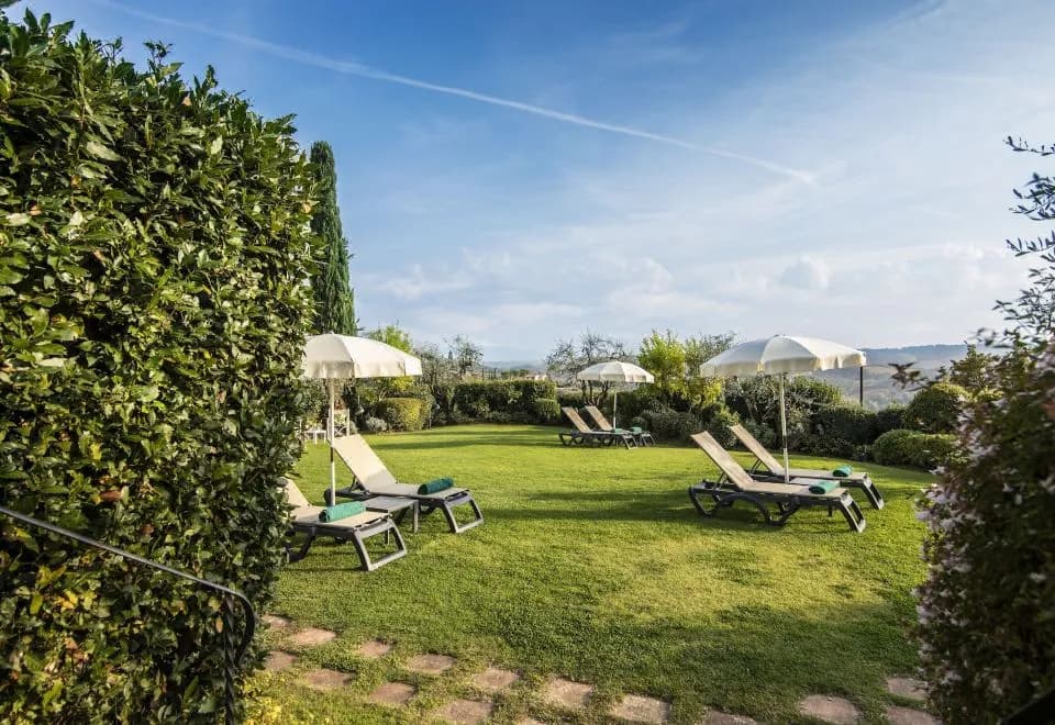 Relais Santa Chiara Hotel