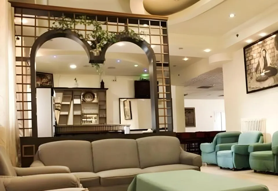 Victoria Hotel