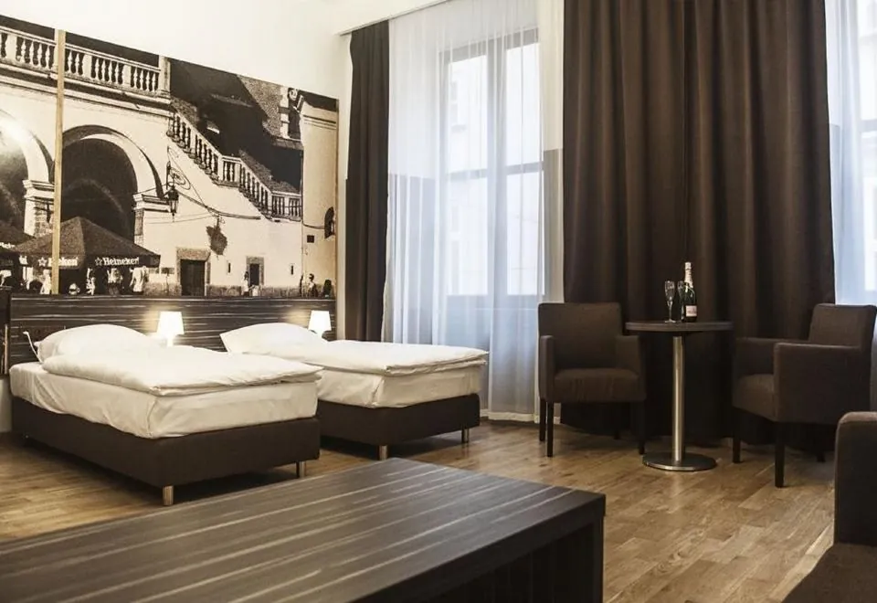 Pergamin Apartments