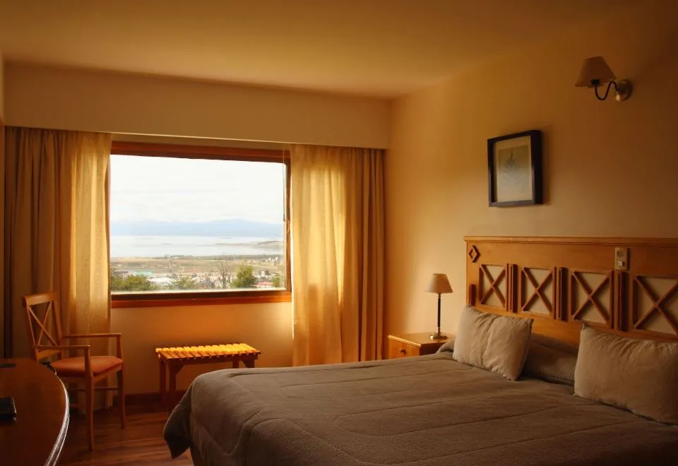 Altos Ushuaia Hotel & Resto
