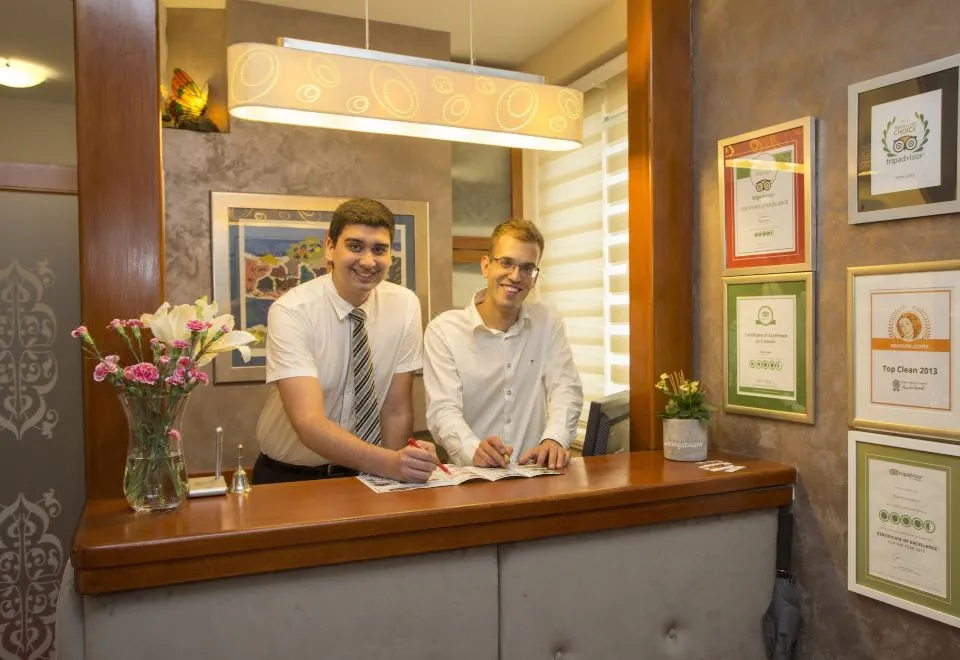 Royal Suites
