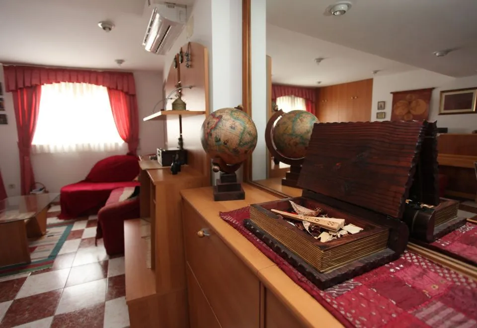 Split Apartments Peric
