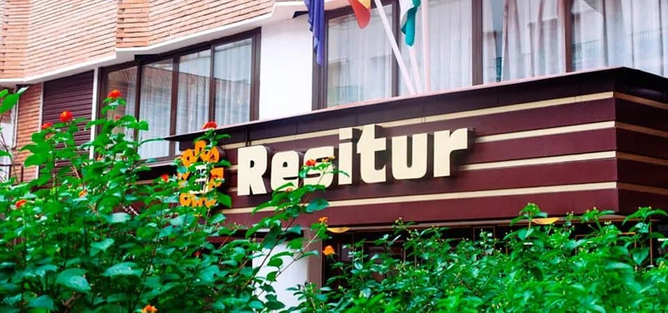 Apartamentos Resitur
