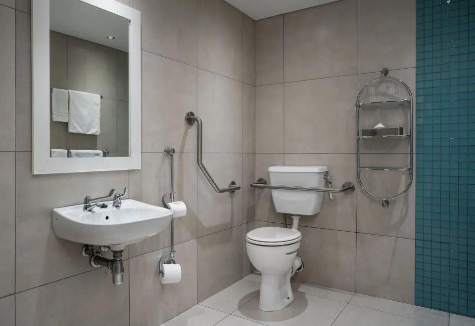 Protea Hotel by Marriott Cape Town Sea Point