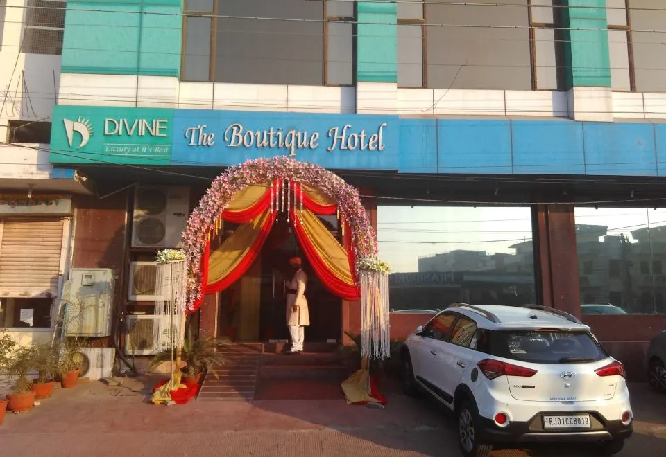 Divine the Boutique Hotel