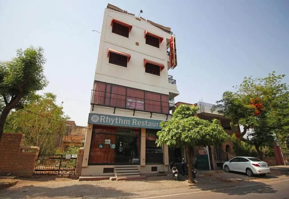 Hotel Ajit Mansion