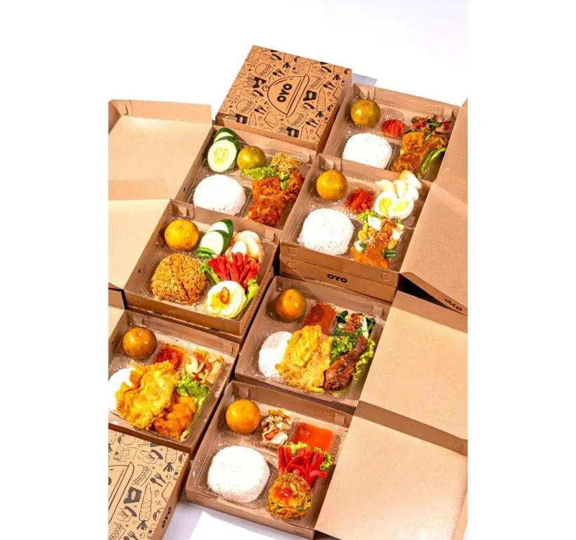 OYO 91082 Nathania Exclusive