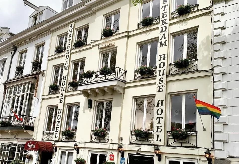 Amsterdam House Hotel