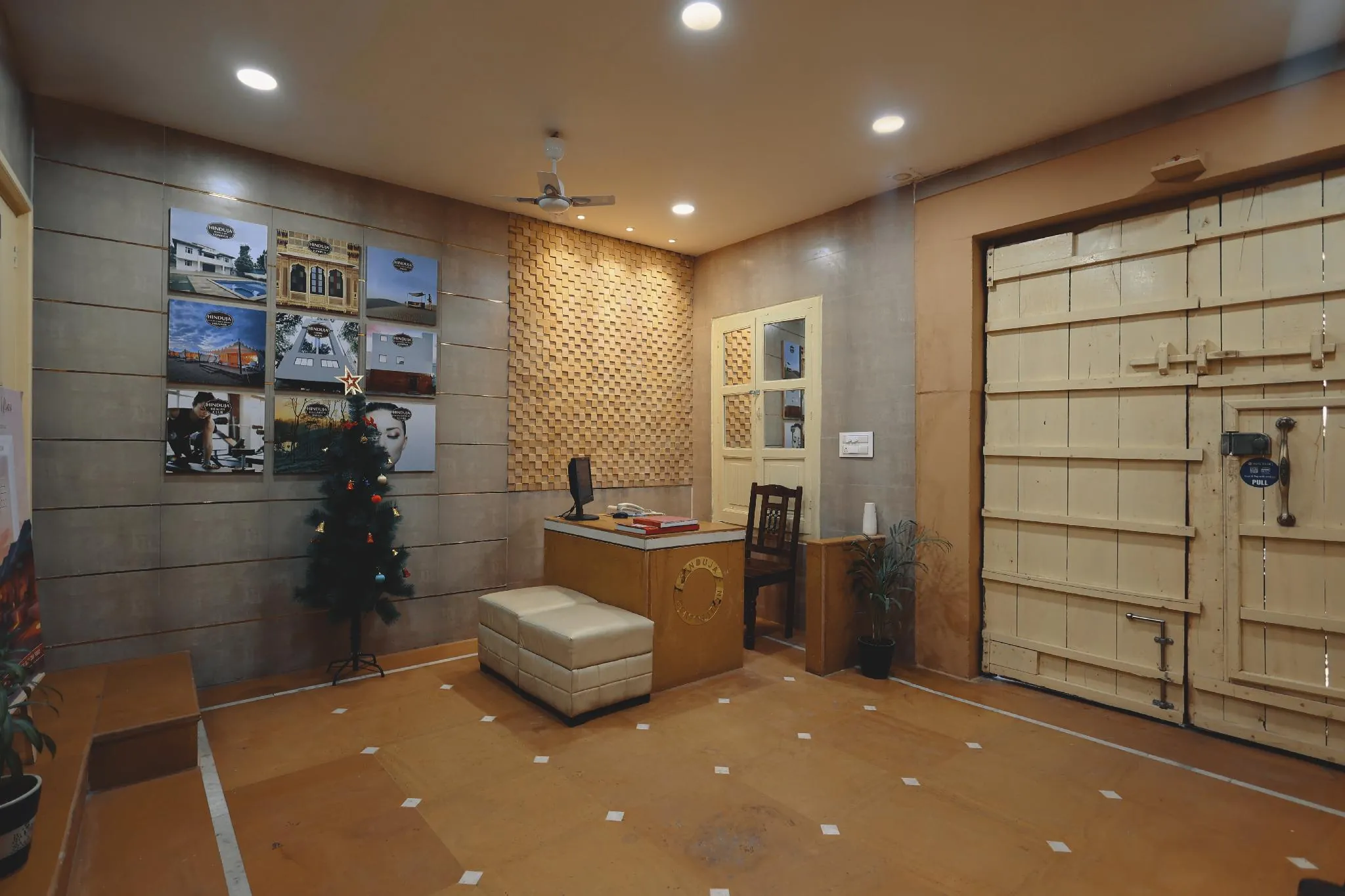Hinduja Haveli Gulab Sagar