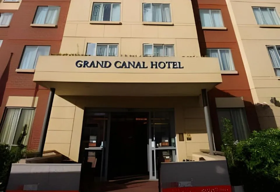 Grand Canal Hotel