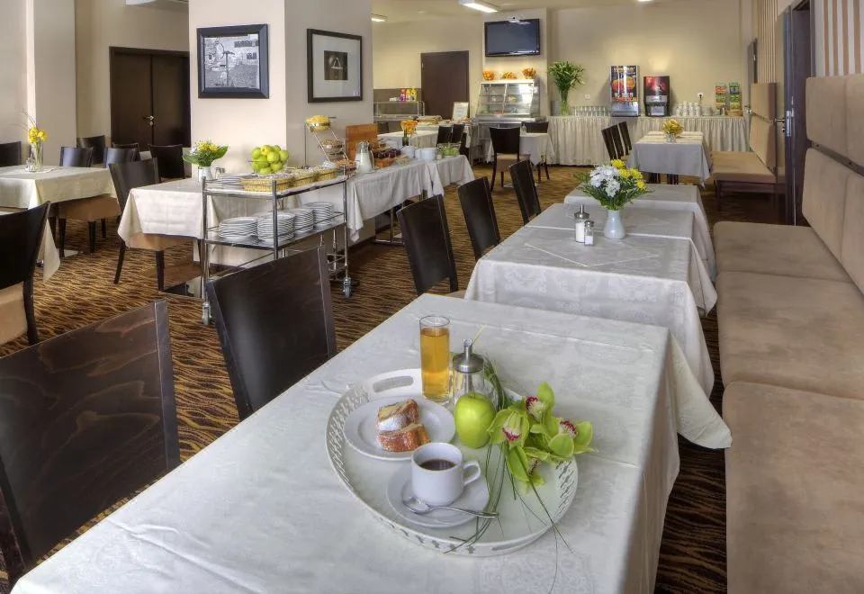 1.Republic Hotel