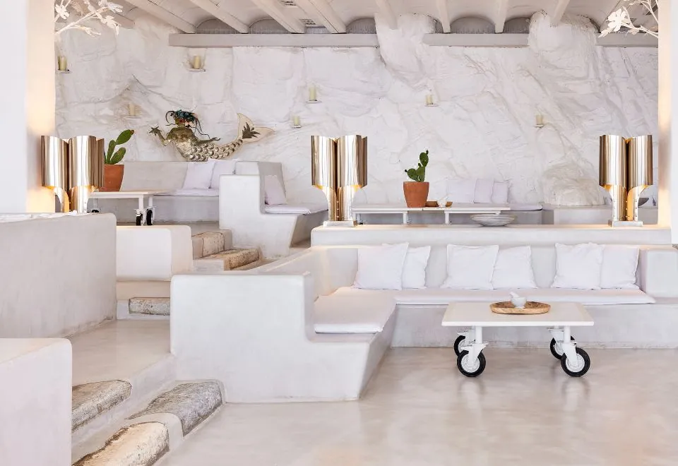 Mykonos Blu, Grecotel Boutique Resort