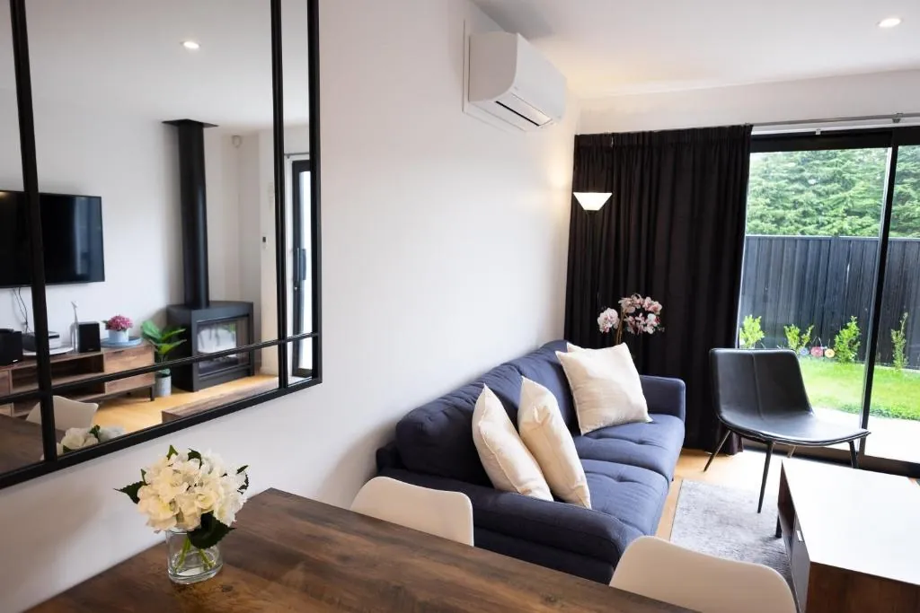 Alpine Junction Townhouse Apartments, Lodge & Hotel