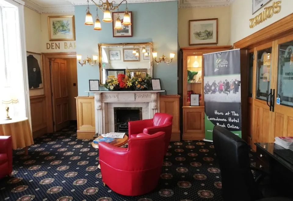 The Lansdowne Hotel