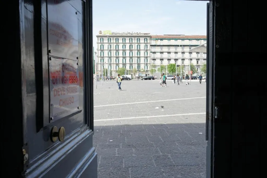 ROYAL ROOMS STATION NAPOLI