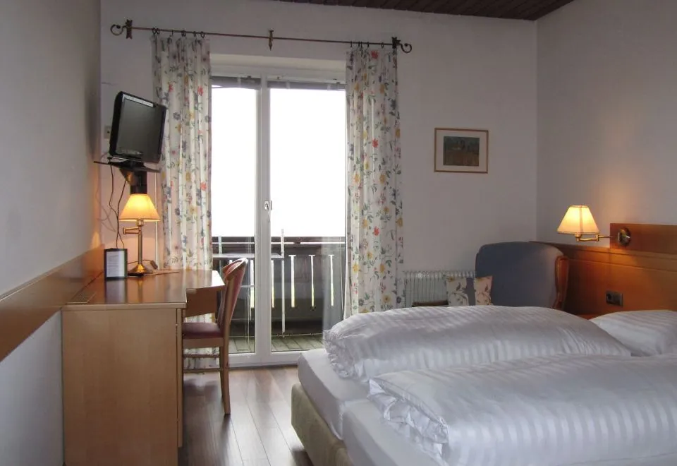 Hotel Schöne Aussicht