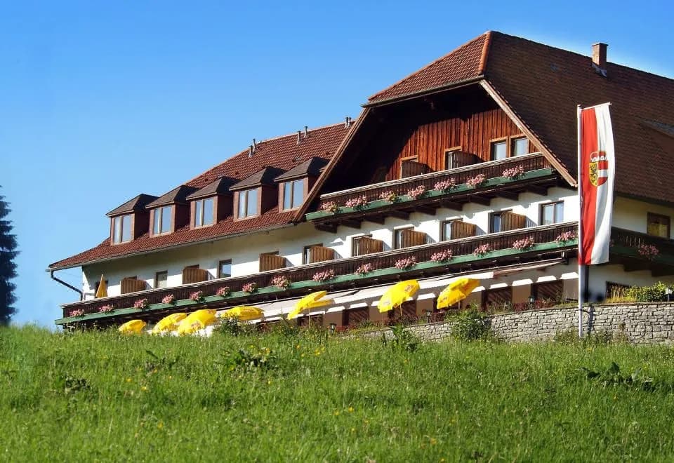 Hotel Schöne Aussicht
