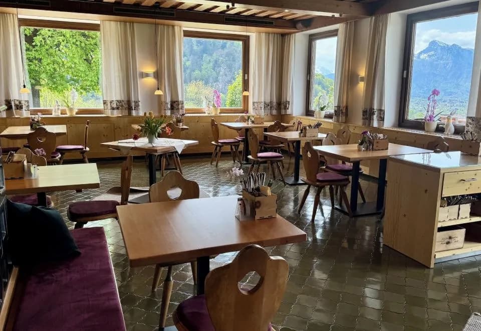 Hotel Schöne Aussicht