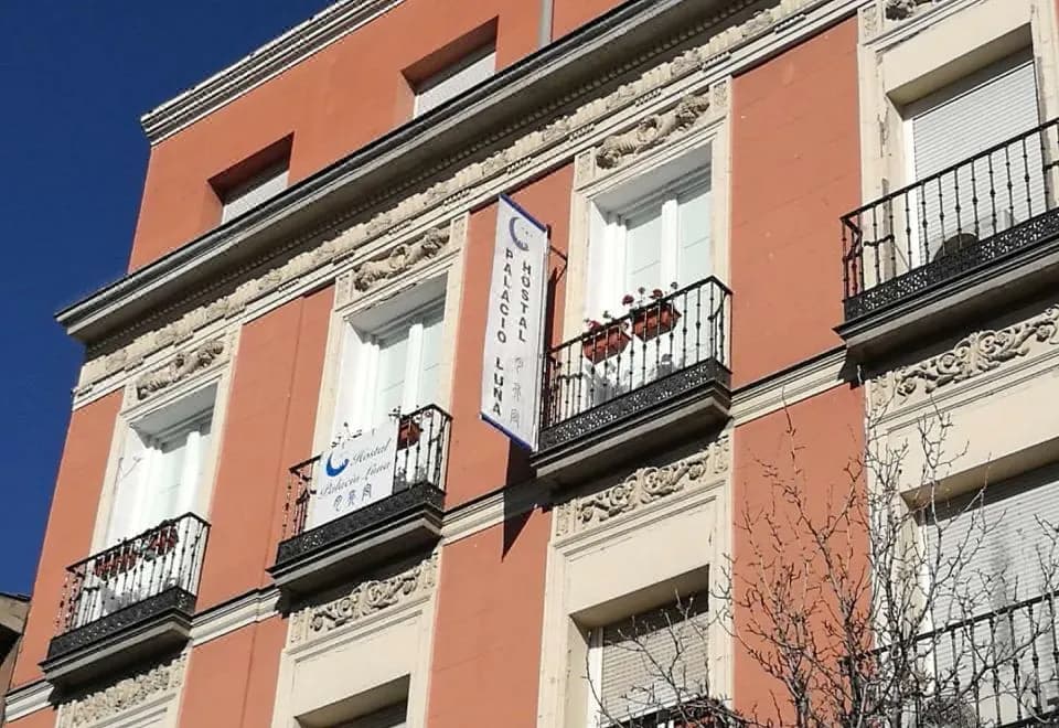 Hostal Palacio Luna