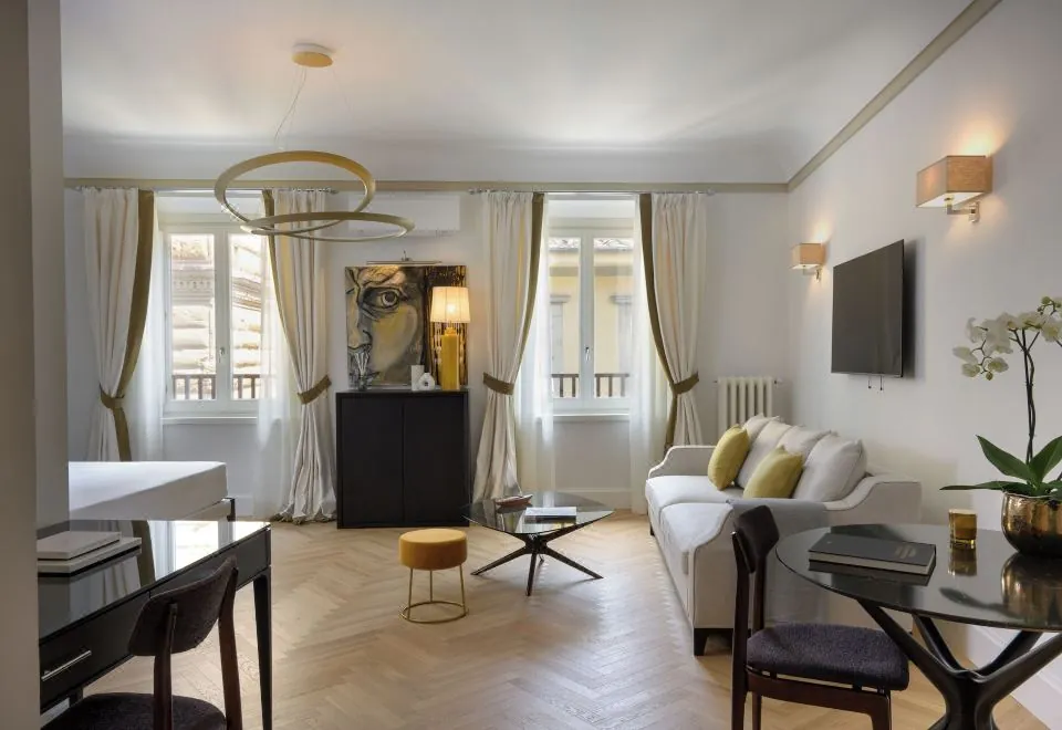Tornabuoni Suites Collection Residenza d'Epoca