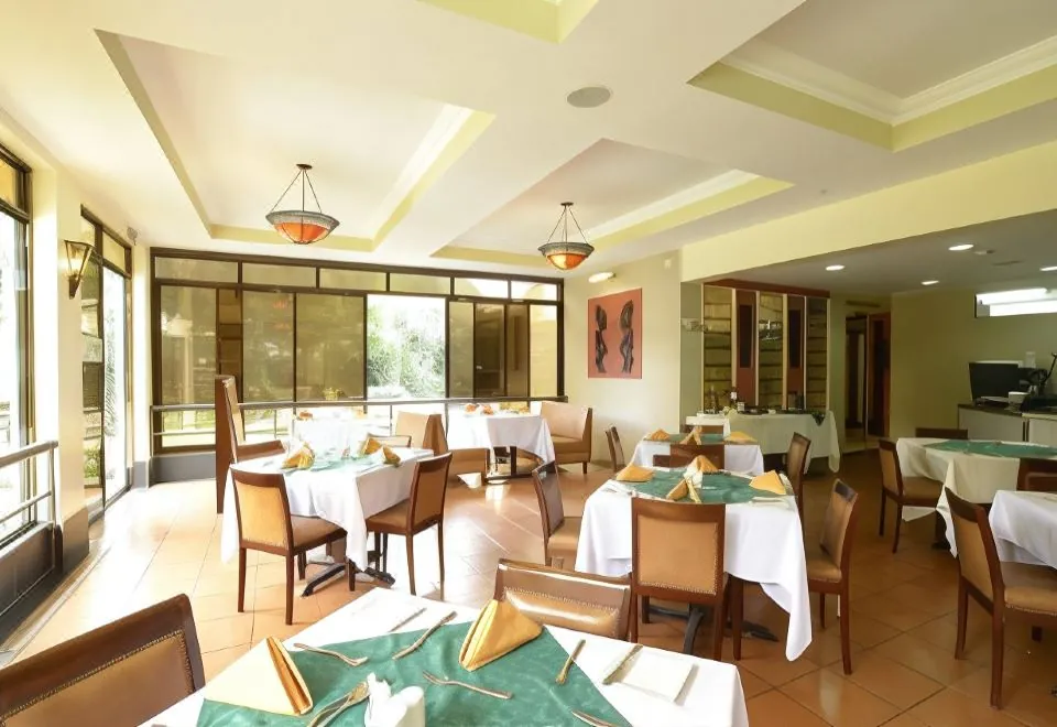 Waridi Paradise Hotel and Suites