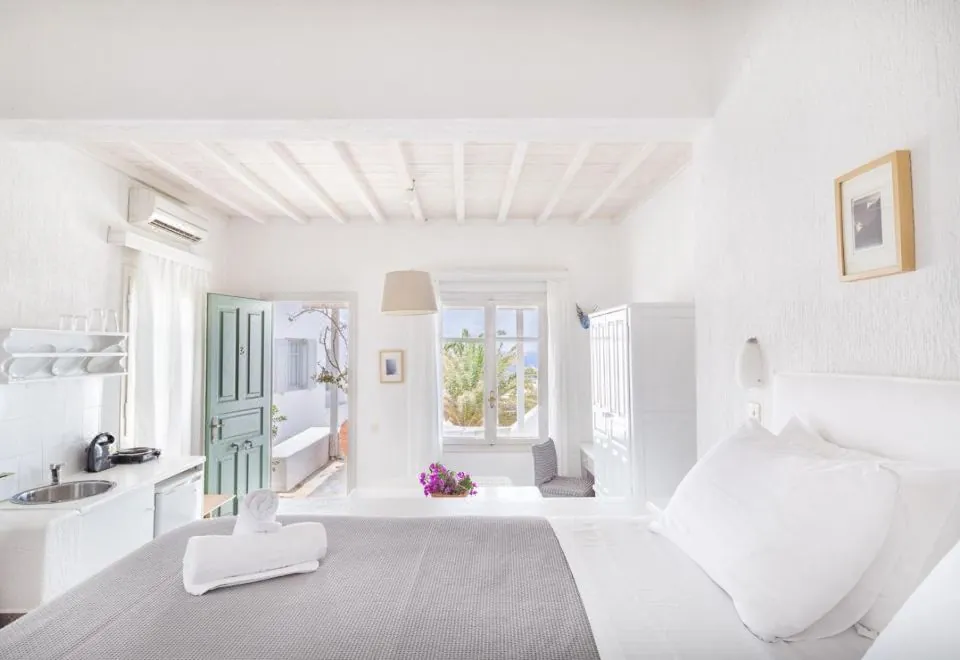 Fos Suites