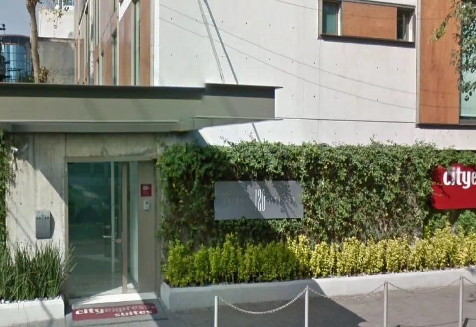 City Express Suites Anzures