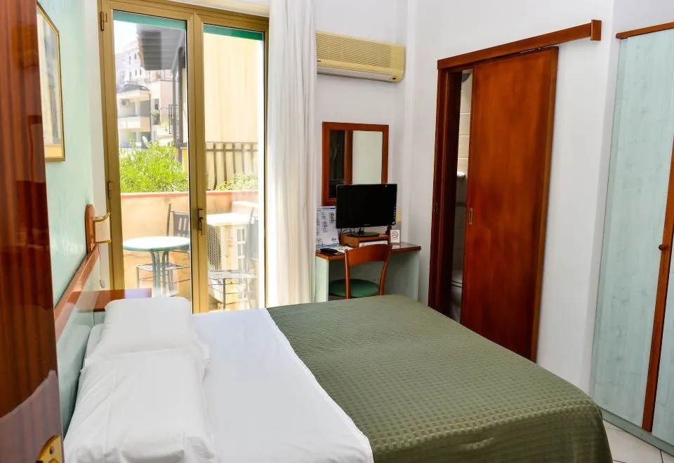 Hotel Condor