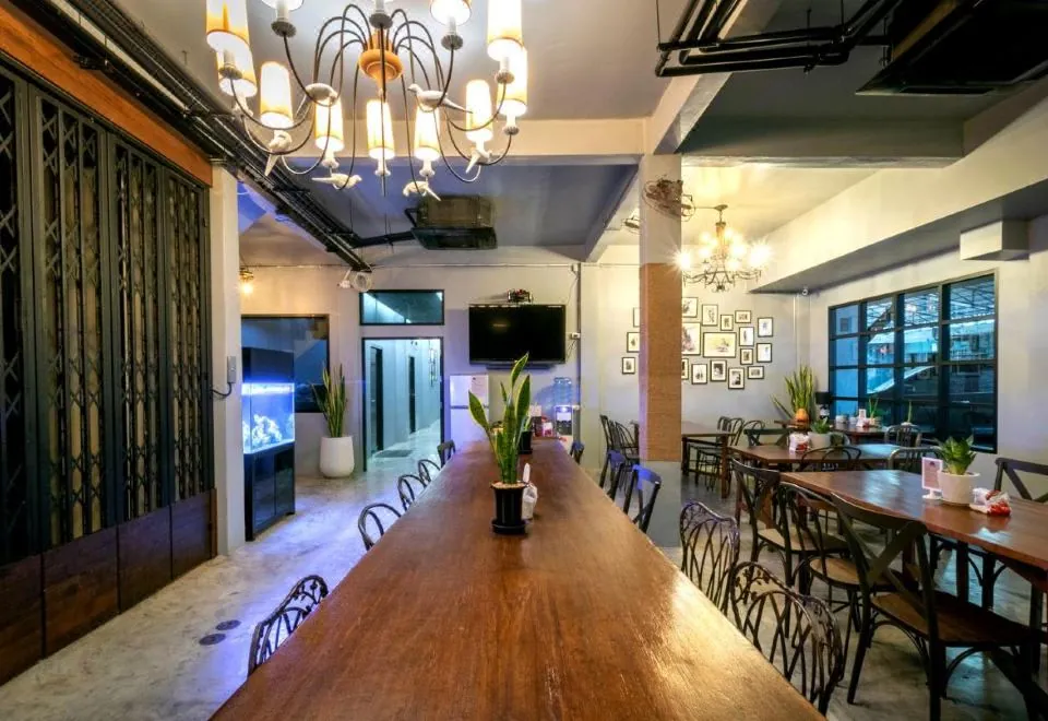 Castle Black Bangkok
